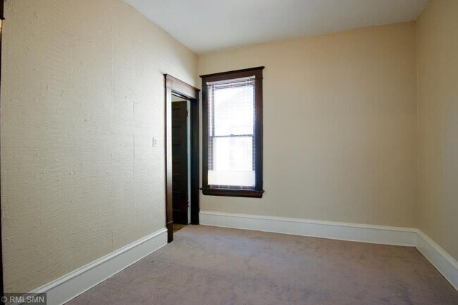 Bedroom 3 - 1165 14th Ave SE