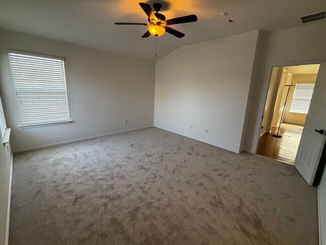 Building Photo - Spacious 4-Bedroom Home with Open Layout