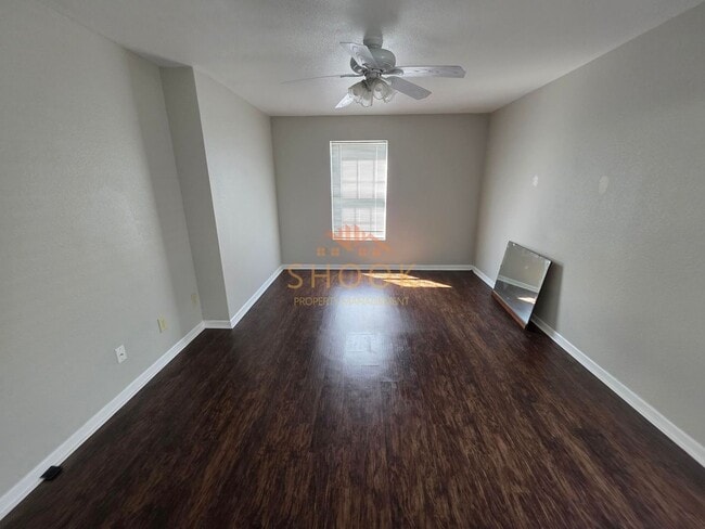 Building Photo - 3BR/2BA HOME IN LAFAYETTE'S SOUTH SIDE