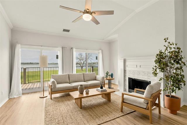 Building Photo - 1916 Signal Ridge Pl