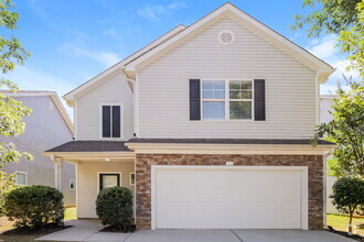 Building Photo - 25 Oakbrook Dr