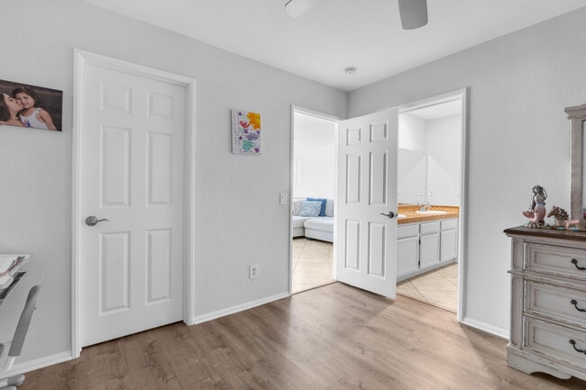 Building Photo - 82540 Lordsburg Dr