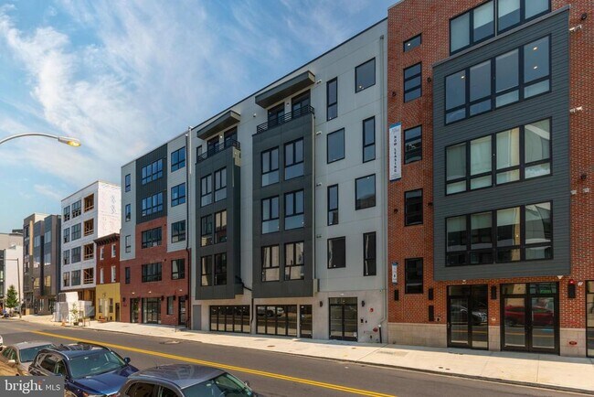 Primary Photo - 1519 Ridge Ave