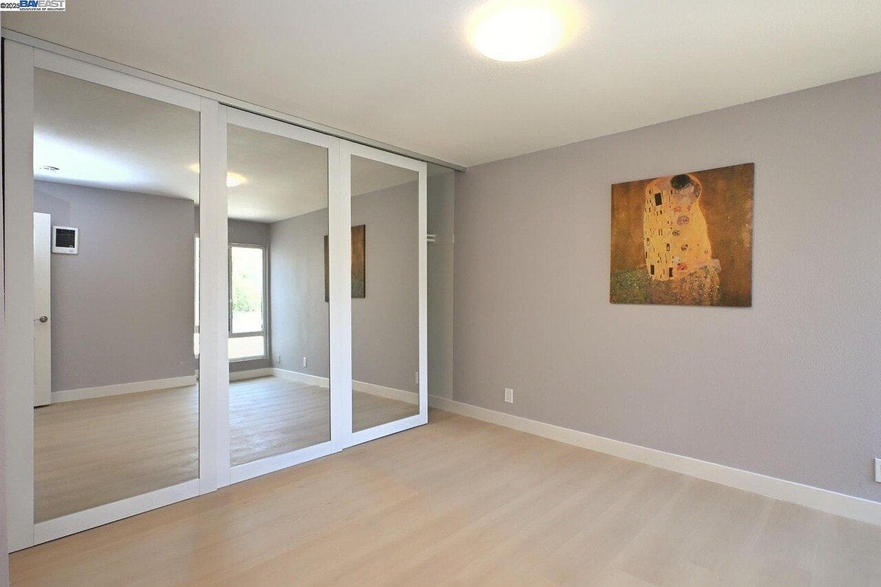 Building Photo - 420 Dempsey Rd