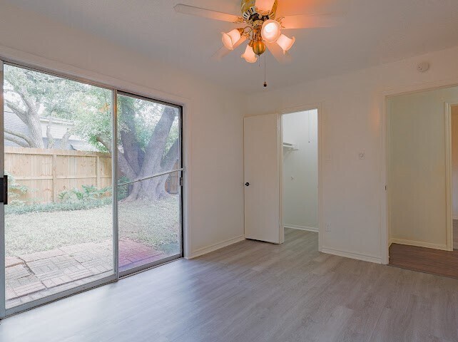 Building Photo - 14315 Piping Rock Ln