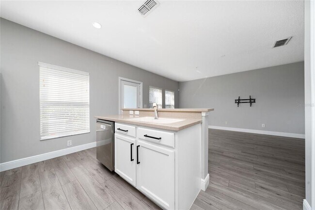 Building Photo - 5412 Caramella Dr