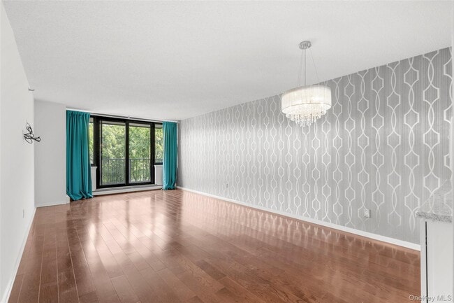 Building Photo - 25 Rockledge Ave