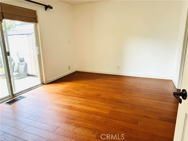 Building Photo - 264 Darfo Dr