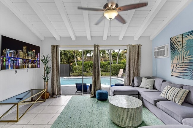 Building Photo - 437 NE 107th St