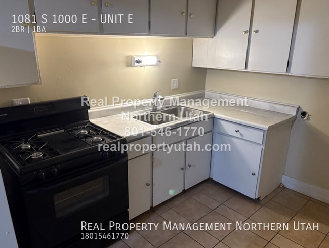 Building Photo - 1081 S 1000 E