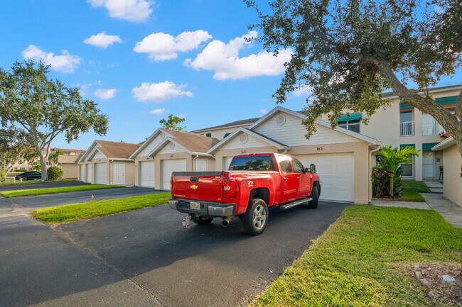 Primary Photo - "Spacious 3-Bed, 2-Bath Condo Retreat in V...