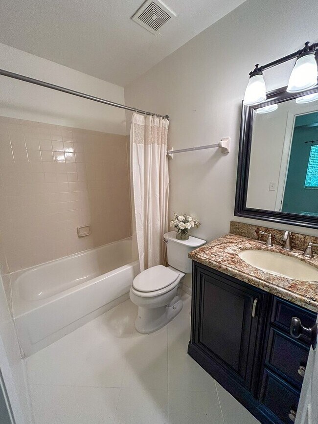 Building Photo - Pickwick Park #805 - Pet Friendly!