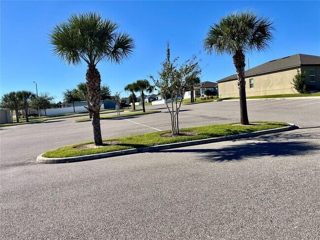 Building Photo - 421 Disa Dr