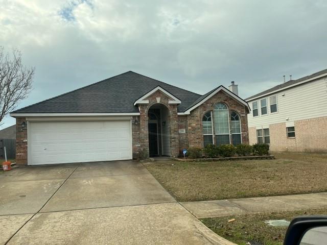 Primary Photo - 3818 English Oak Dr