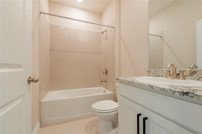 Building Photo - 5246 Grove Mill Loop