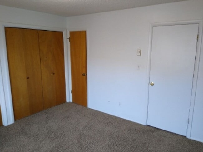 Building Photo - 101 N 1850 W