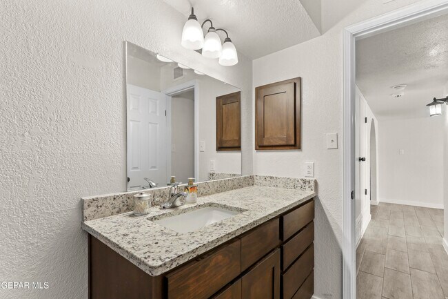 Building Photo - 10925 Ernie Banks Dr
