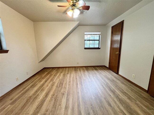 Building Photo - 714 N 5th St