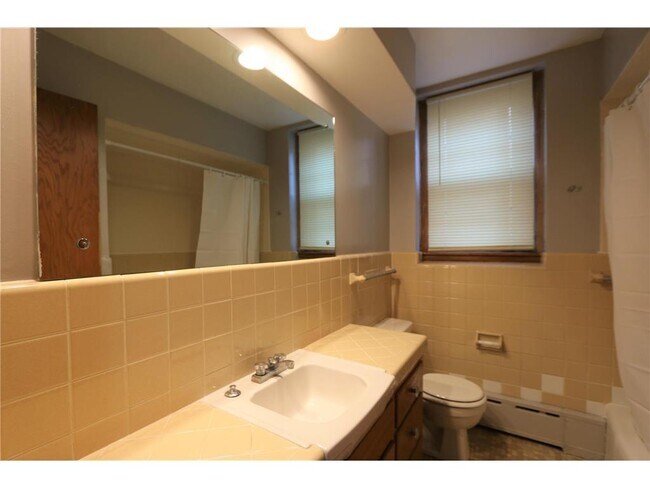 Building Photo - 5531 Washburn Ave S