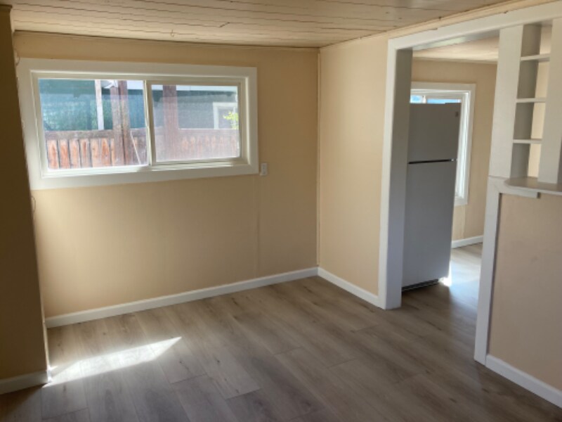Building Photo - 3207 Hilyard Ave