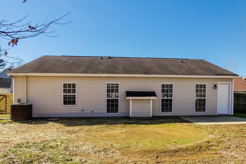 Building Photo - 3900 Golden Rod Ct