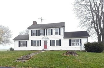 Building Photo - 109 High Mountain Rd