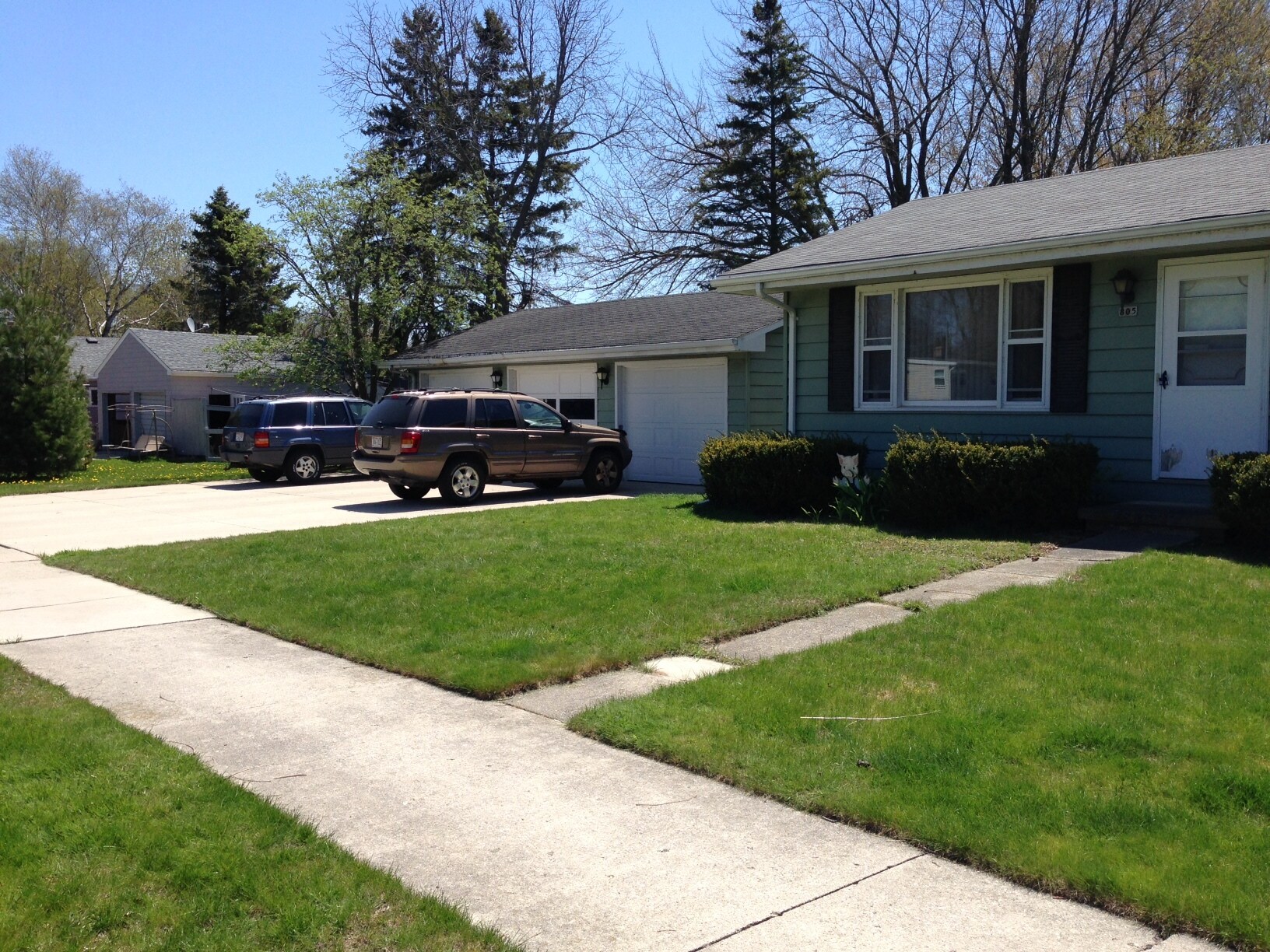 Garage - 1 interior stall with storage - 805 E Cedar Ave