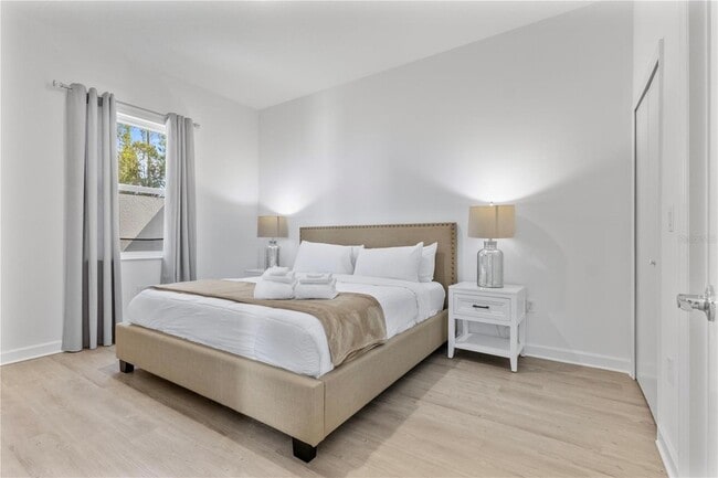 Building Photo - 312 Famagusta Dr