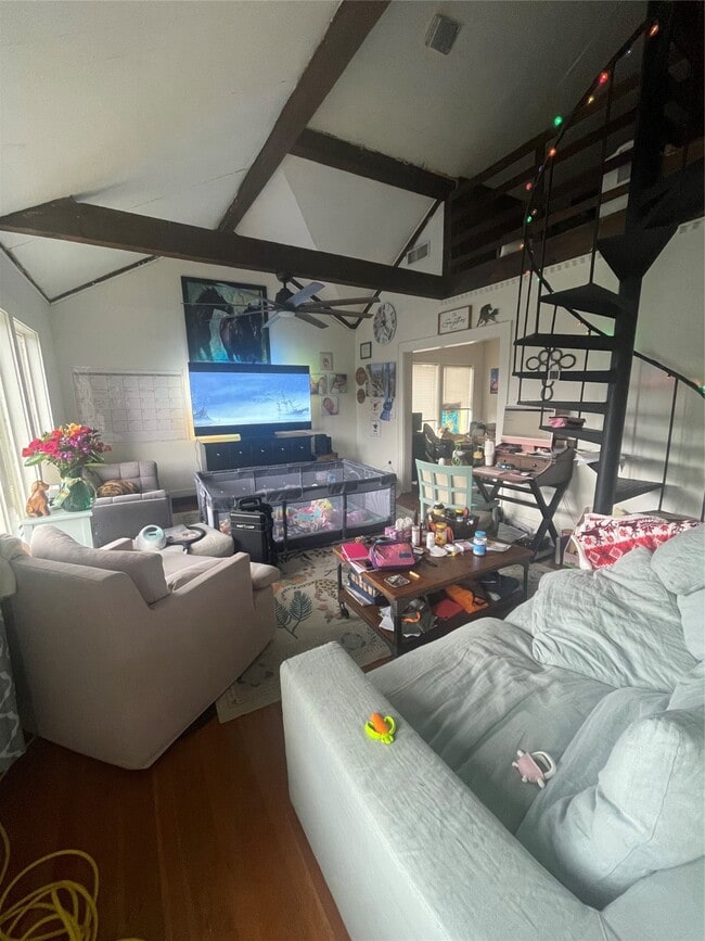 Building Photo - 1971 W Lamar St