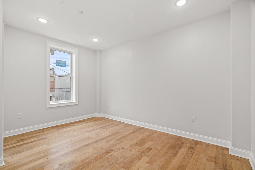 Building Photo - 2655 Wilder St