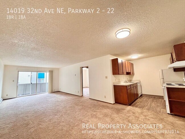 Building Photo - Parkway Apartments