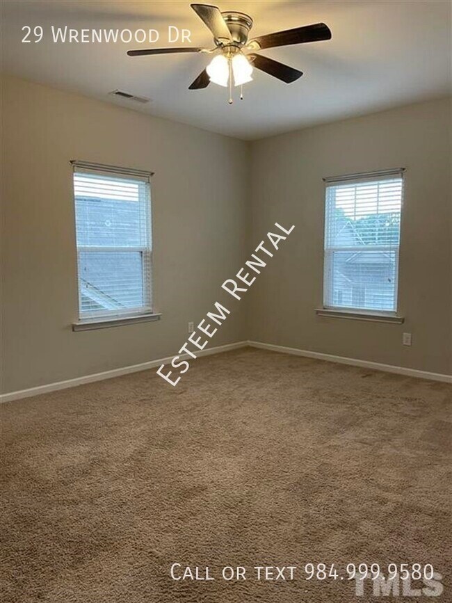 Building Photo - 29 Wrenwood Dr