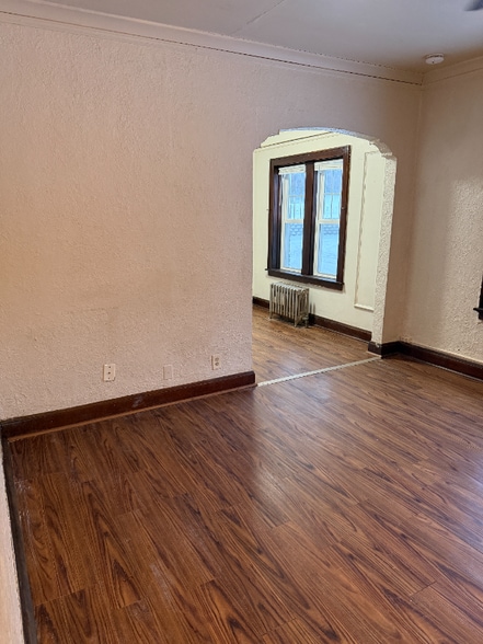 Building Photo - 502 N 39th St