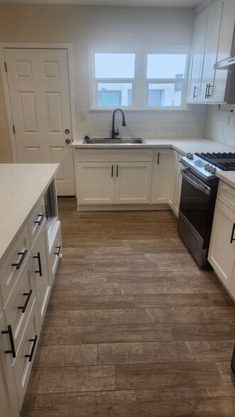 Building Photo - 6069 Comey Ave