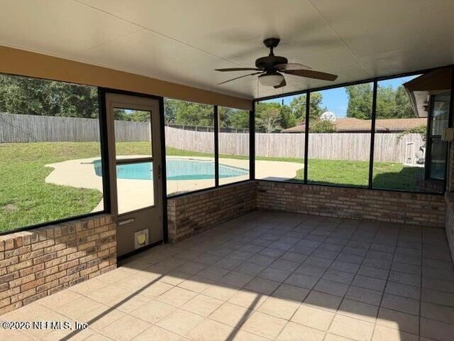 Building Photo - 2295 Foxwood Dr