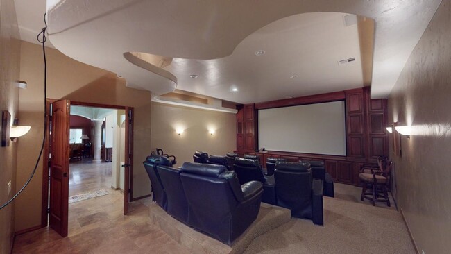 Building Photo - Furnished 5-Bedroom Home with Indoor Pool & Amenities