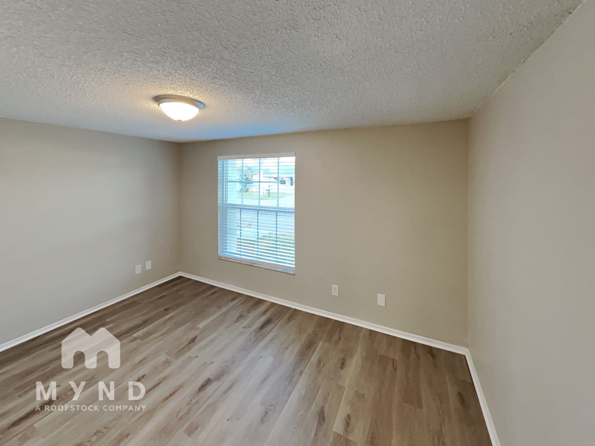 Building Photo - 7606 Woodland Oaks Ct