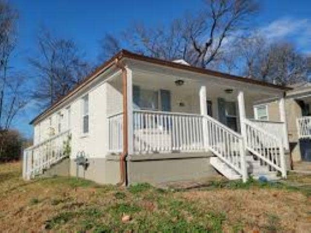 Primary Photo - 881 N Claybrook St