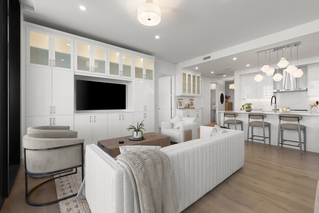 Building Photo - 2425 Peachtree Rd NE