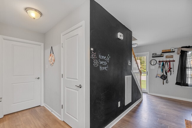 Building Photo - 2446 Gracie White Cir