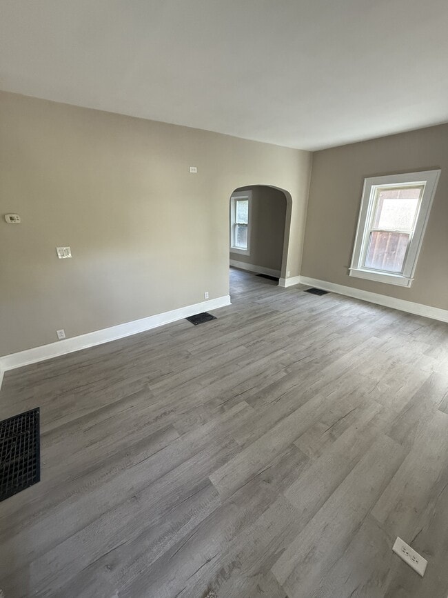 Building Photo - 1452 Honodle Ave