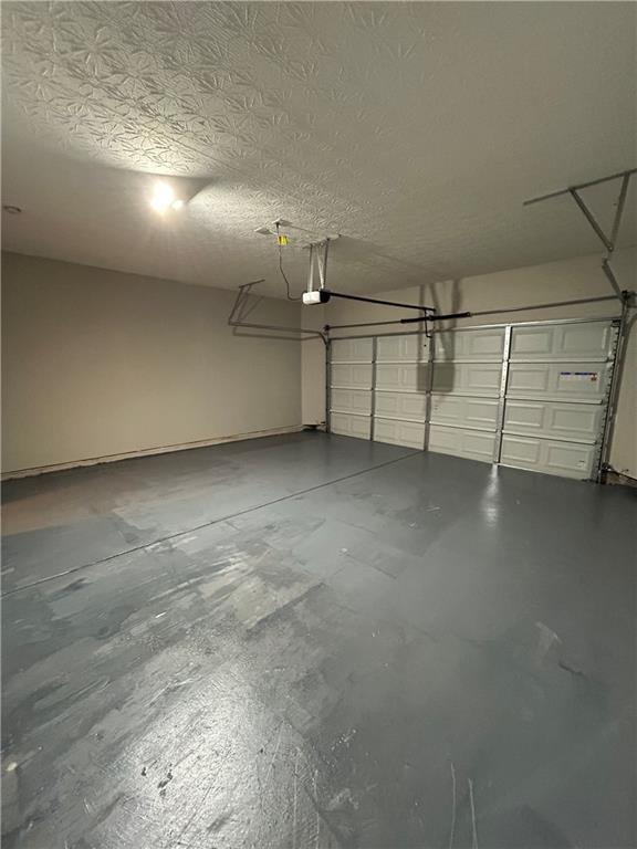 Building Photo - 607 Pecan Knoll Dr