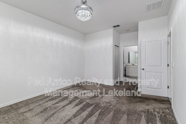 Building Photo - 1228 Tyler Lp