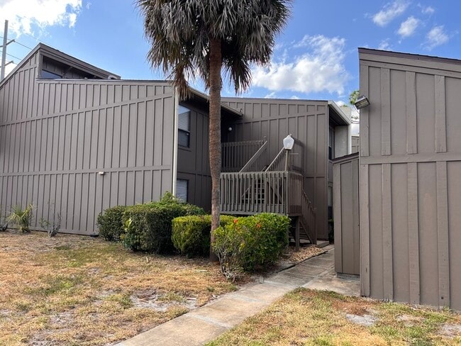 PRICE REDUCED! Stylish 2 Bed, 2 Bath Cond... - PRICE REDUCED!  Stylish 2 Bed, 2 Bath Cond...