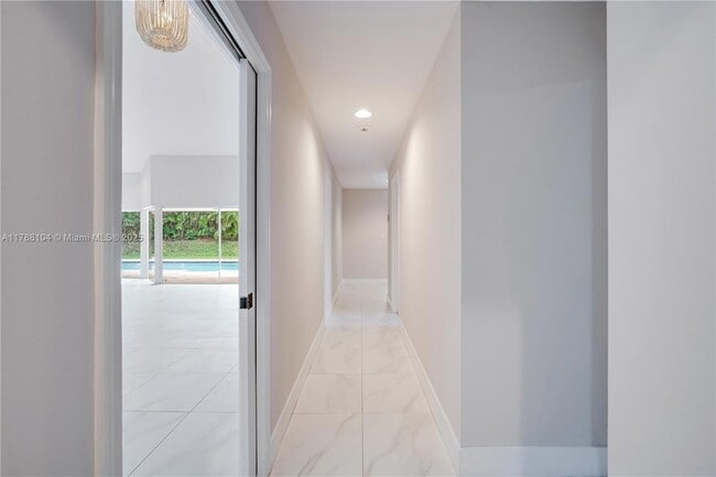 Building Photo - 9818 SW 111th Terrace