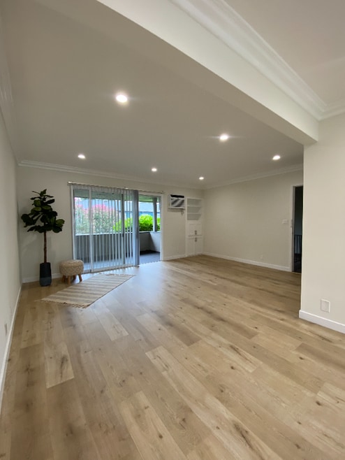 Building Photo - 283 S El Molino Ave