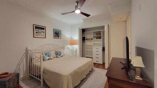 Building Photo - 4445 El Mar Dr