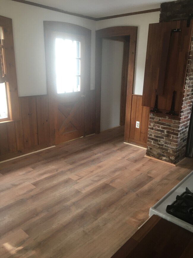 New floors in kitchen - 468 Union St