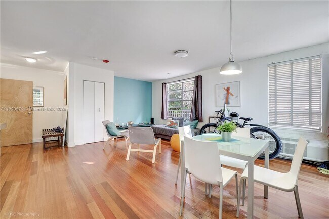 Building Photo - 420 15th St