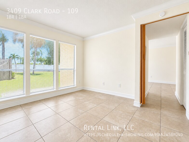 Building Photo - 3409 Clark Rd